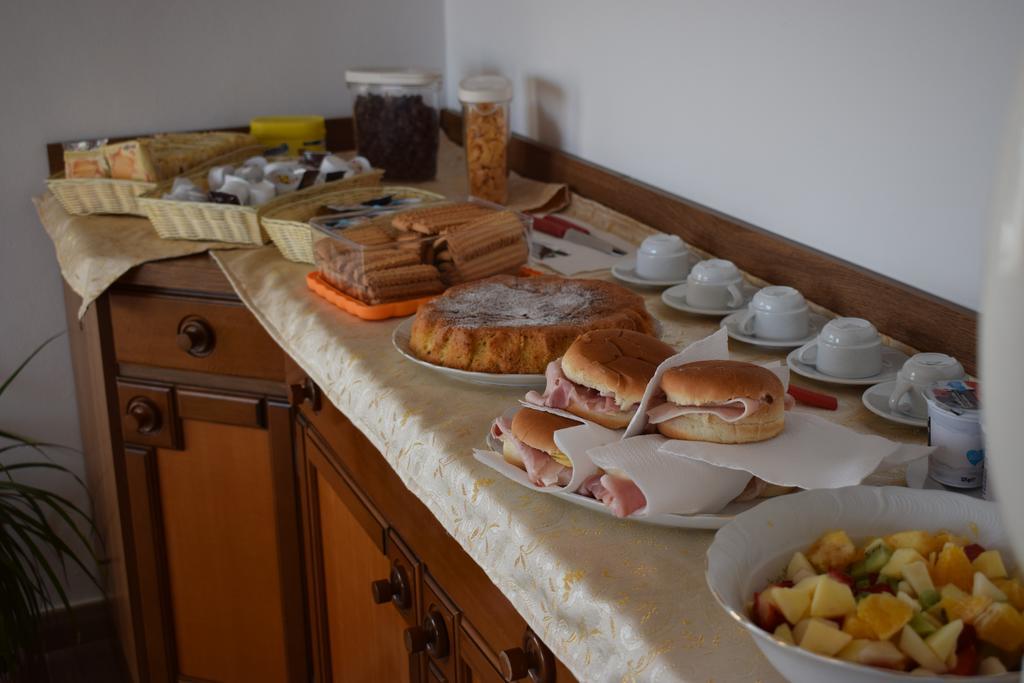 Punta Di Mola Bed & Breakfast *