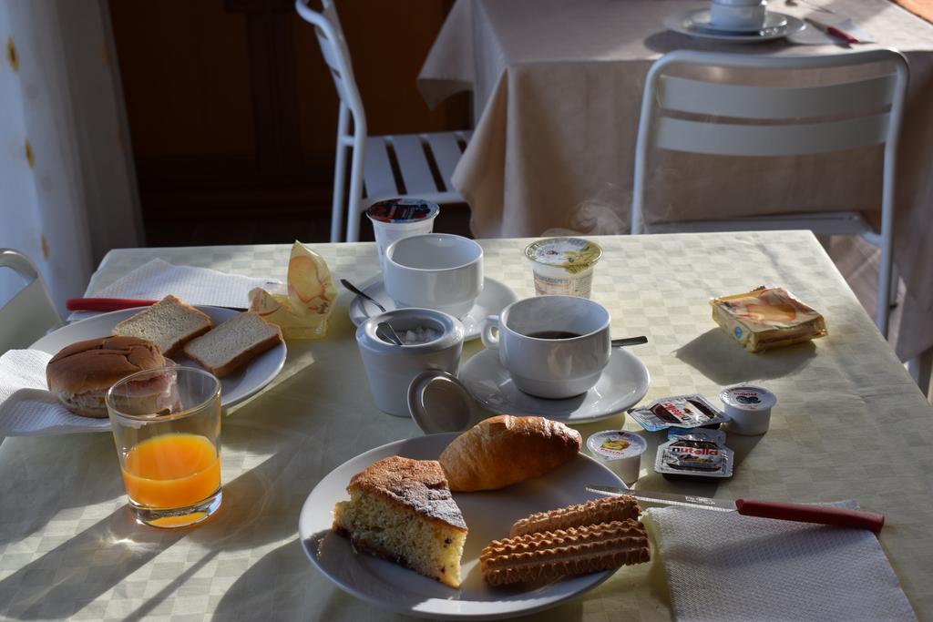 Punta Di Mola Bed & Breakfast